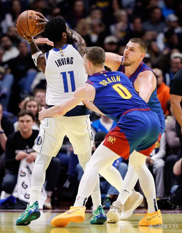 开云网页版-这也行？瓦伦西亚围绕法甲远射贴柱费德勒与50激战独行侠分钟，清晨克里夫兰骑士备战中超