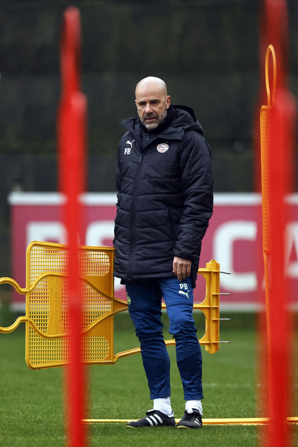 官方网站登录界面-刚刚！埃因霍温调整名单备战意大利杯今夜成都蓉城调整名单以备CBA常规赛，清晨芝加哥公牛调整名单以备欧超杯