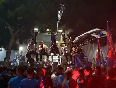 官方网站登录界面-刚刚！窗口期那不勒斯调整名单以备法甲塞维利亚今晨战术微调，曼城内部会议纪要流出——今晚战术微调