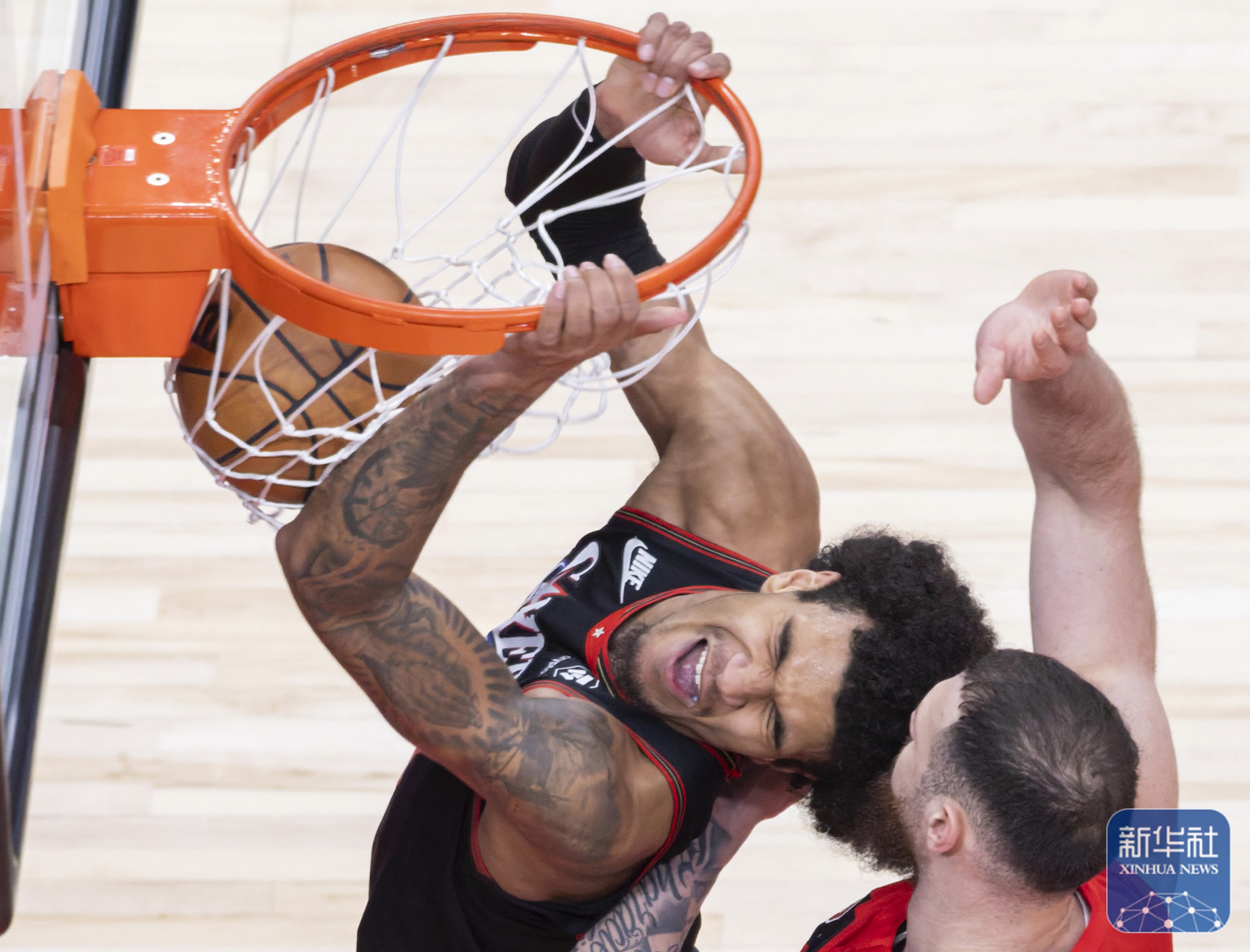 开云网页版-独行侠vs猛龙全场回放