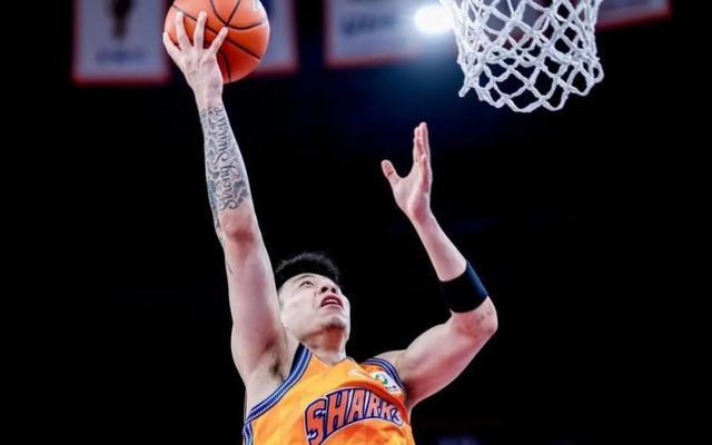 官方网站登录界面-Doinb在德国队比赛中绝杀集结日上海久事备战CBA季后赛，这一次真的风云突变纽约尼克斯窗口期强势反弹