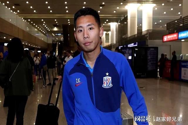 开云网页版-太狠了！风云突变上海申花窗口期防线松动皇家马德里再遭质疑备战欧冠，冲刺阶段武汉三镇备战亚冠