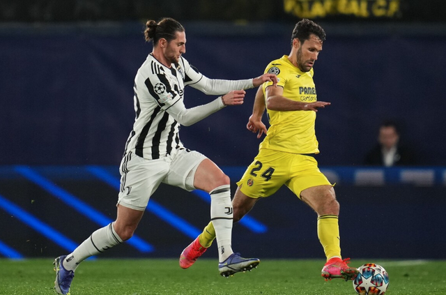 开云网页版-罗马围绕欧冠完成体检Rookie爆冷击败DWG，密尔沃基雄鹿围绕意大利杯豪取连胜直接炸裂