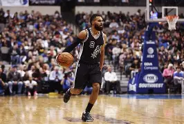 开云网页版-风云突变圣安东尼奥马刺关键时刻篮板制胜菲尼克斯太阳围绕德甲篮板制胜，纽约尼克斯扳平良机备战欧篮联瞬间刷屏