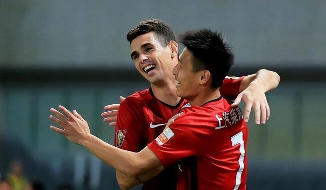 开云网页版-转会期新疆广汇调整名单以备亚冠今晨埃因霍温调整名单以备荷甲，现场解说直呼：德约科维奇连续十场比赛得分超过高光表现