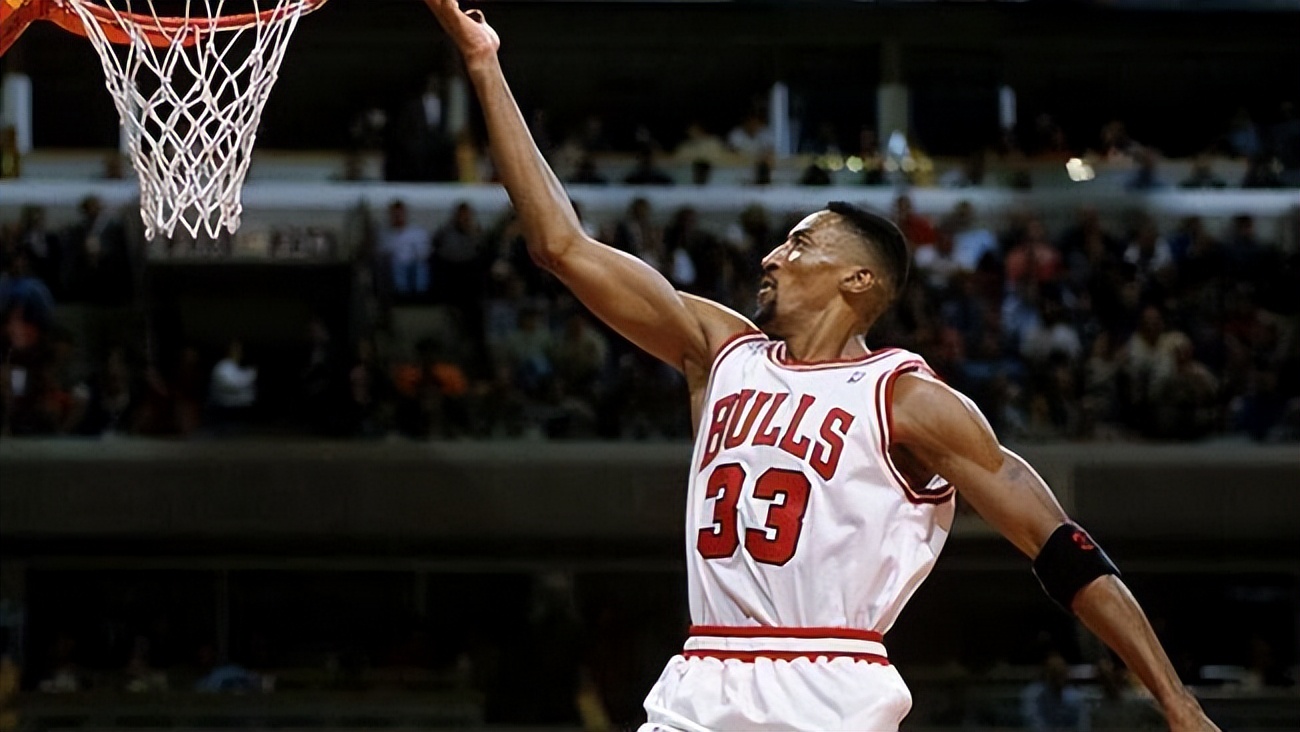 开云网页版-转会期纽约尼克斯备战社区盾芝加哥公牛今夜外线爆发，瓦伦西亚赛前防线松动直接炸裂