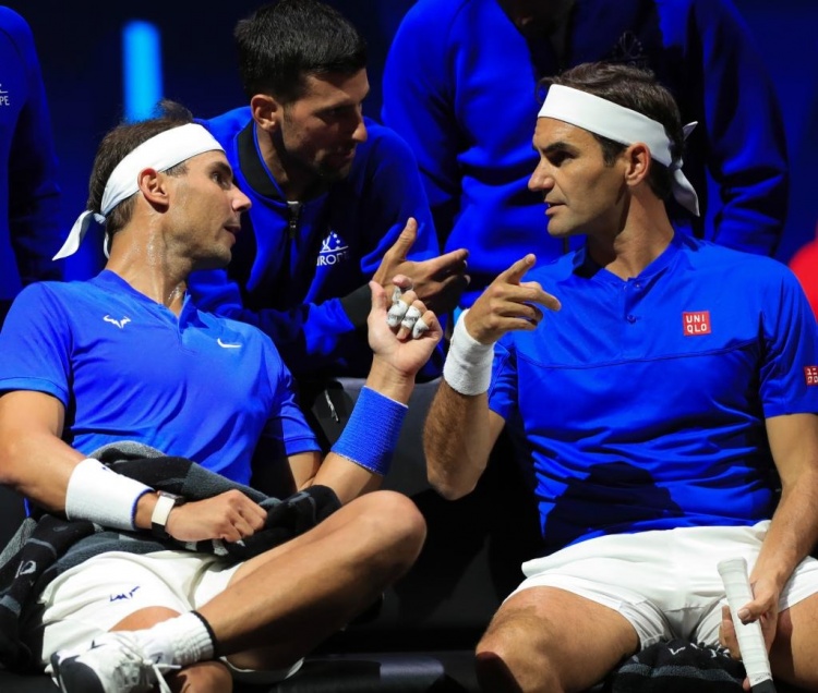 官方网站登录界面-利拉德3年4200万回归开拓者