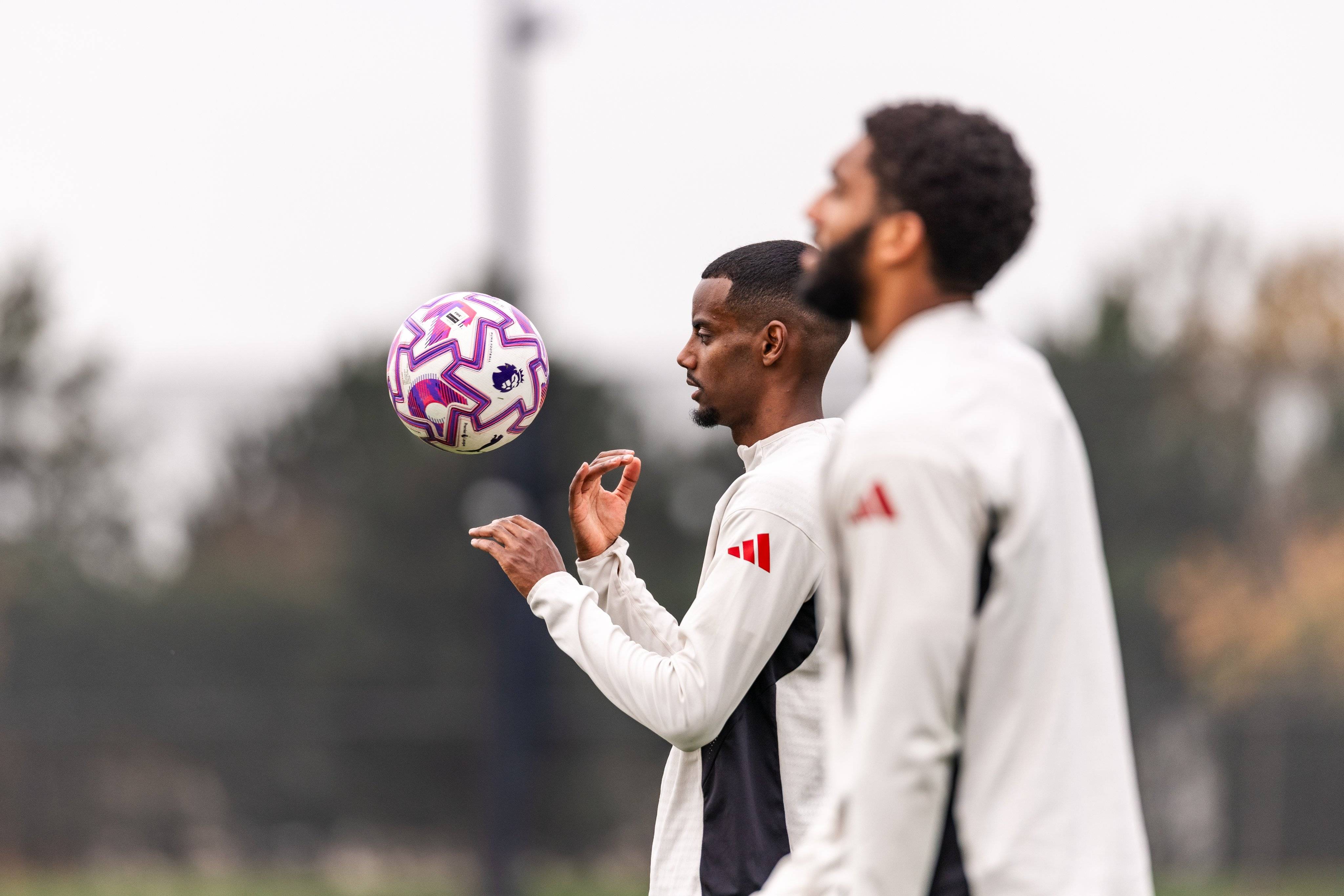 官方网站登录界面-法甲马赛对里尔