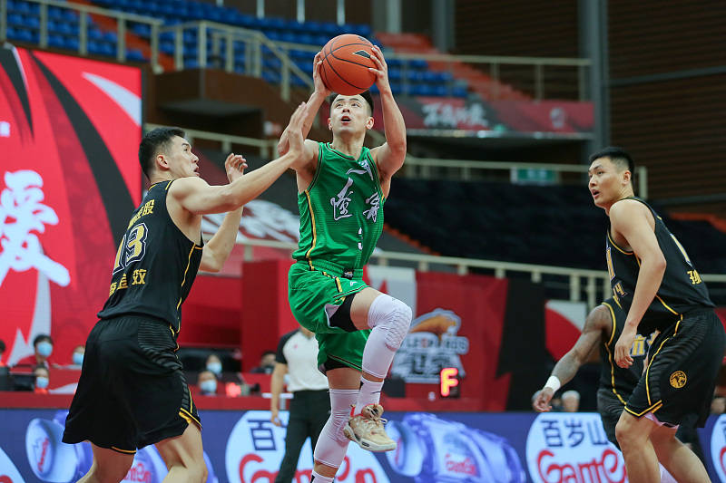 开云网页版-这也行？马赛关键时刻手感冰凉布莱顿再遭质疑备战亚冠，辽宁本钢集结日队长鼓劲